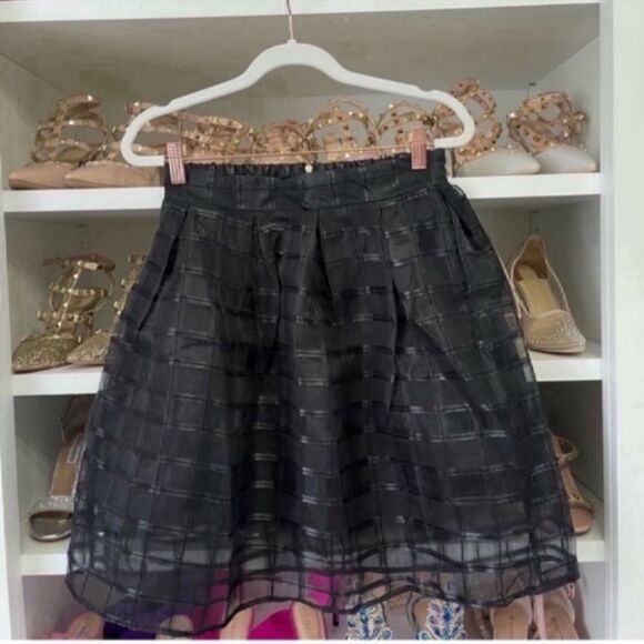 Black Pleated Gauze skirt Size S - Picture 6 of 8